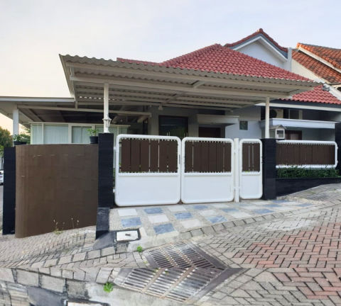 Dijual Rumah Hitung Tanah Citraland Cluster International Village